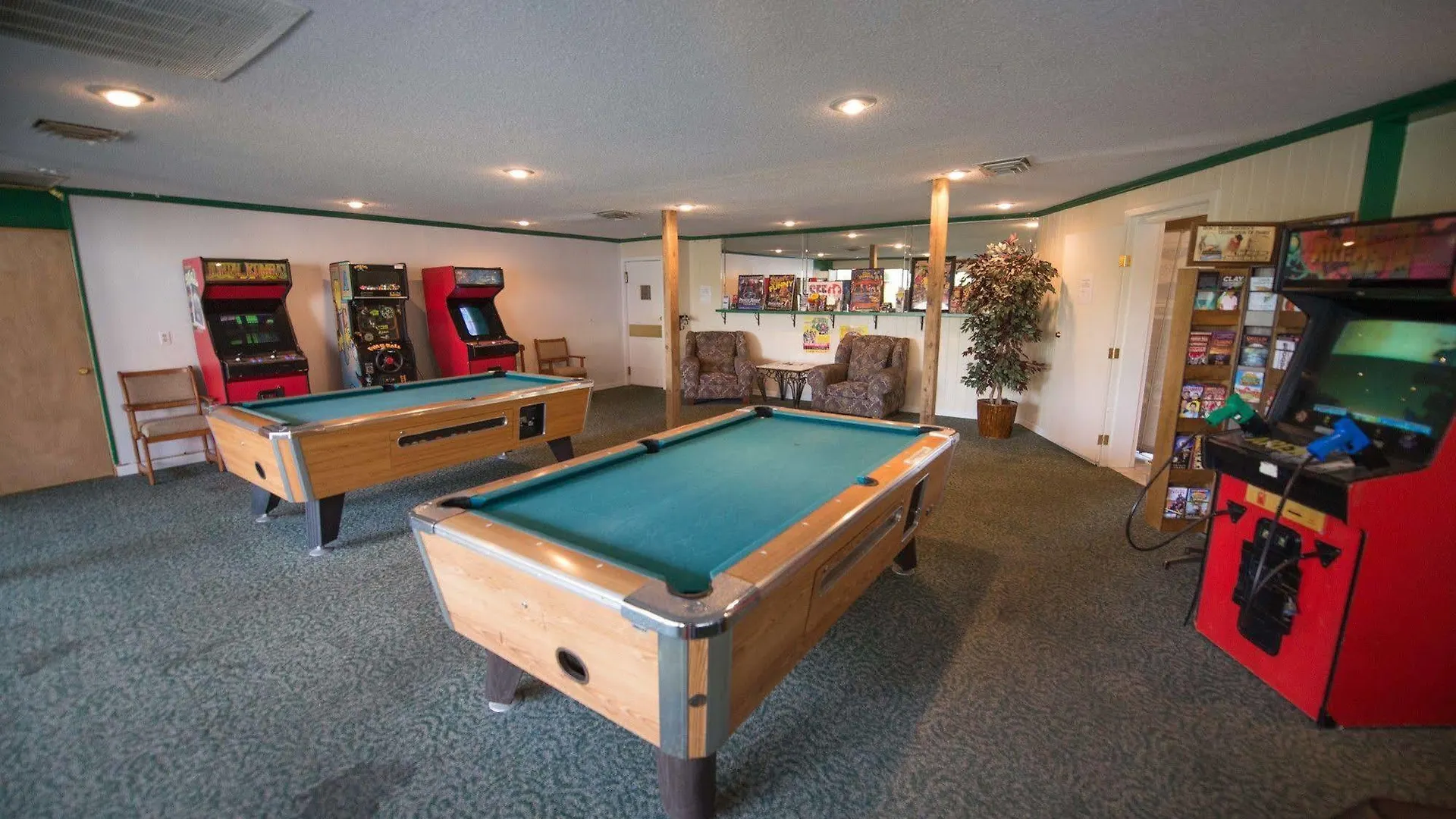 Branson Yacht Club 3*