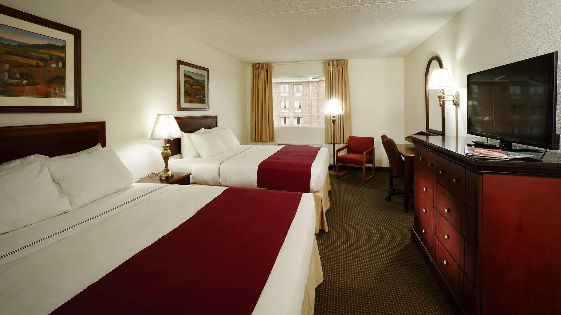 Americinn By Wyndham & Conference Center Hotel