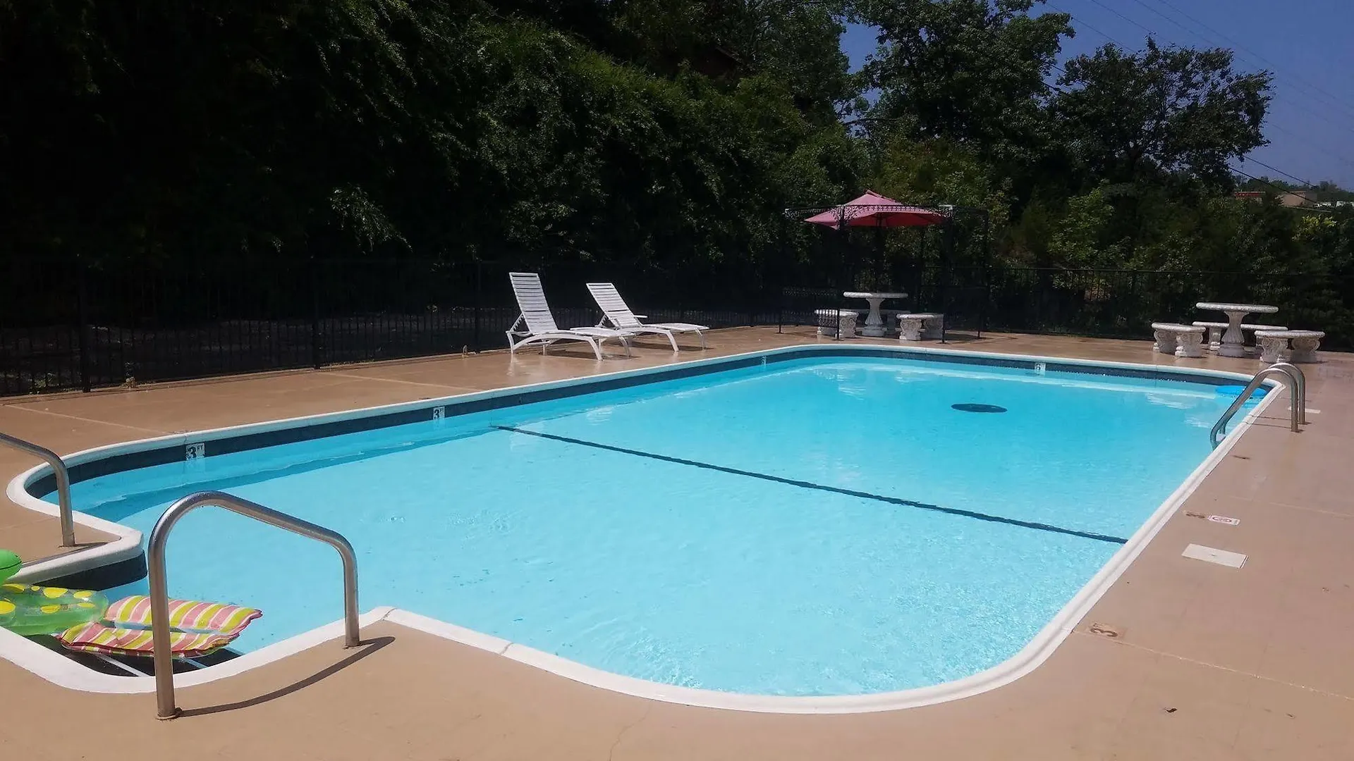 The Colonnade Hotel 3*