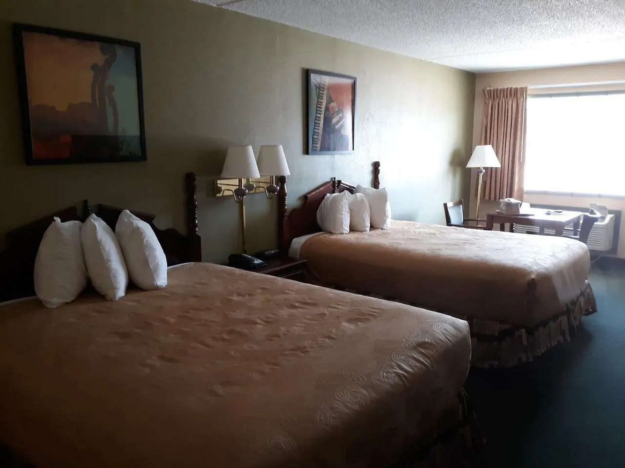 Hotel Angel Near Imax, A Travelodge By Wyndham Branson