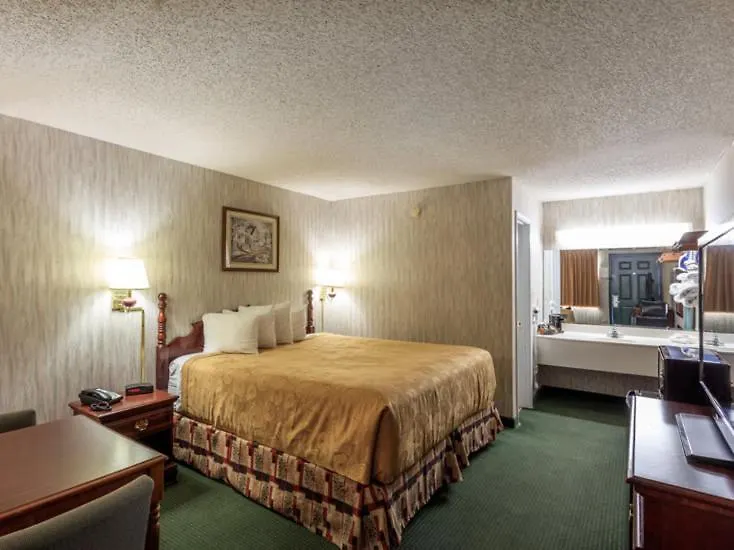 Hotel Angel Near Imax, A Travelodge By Wyndham Branson