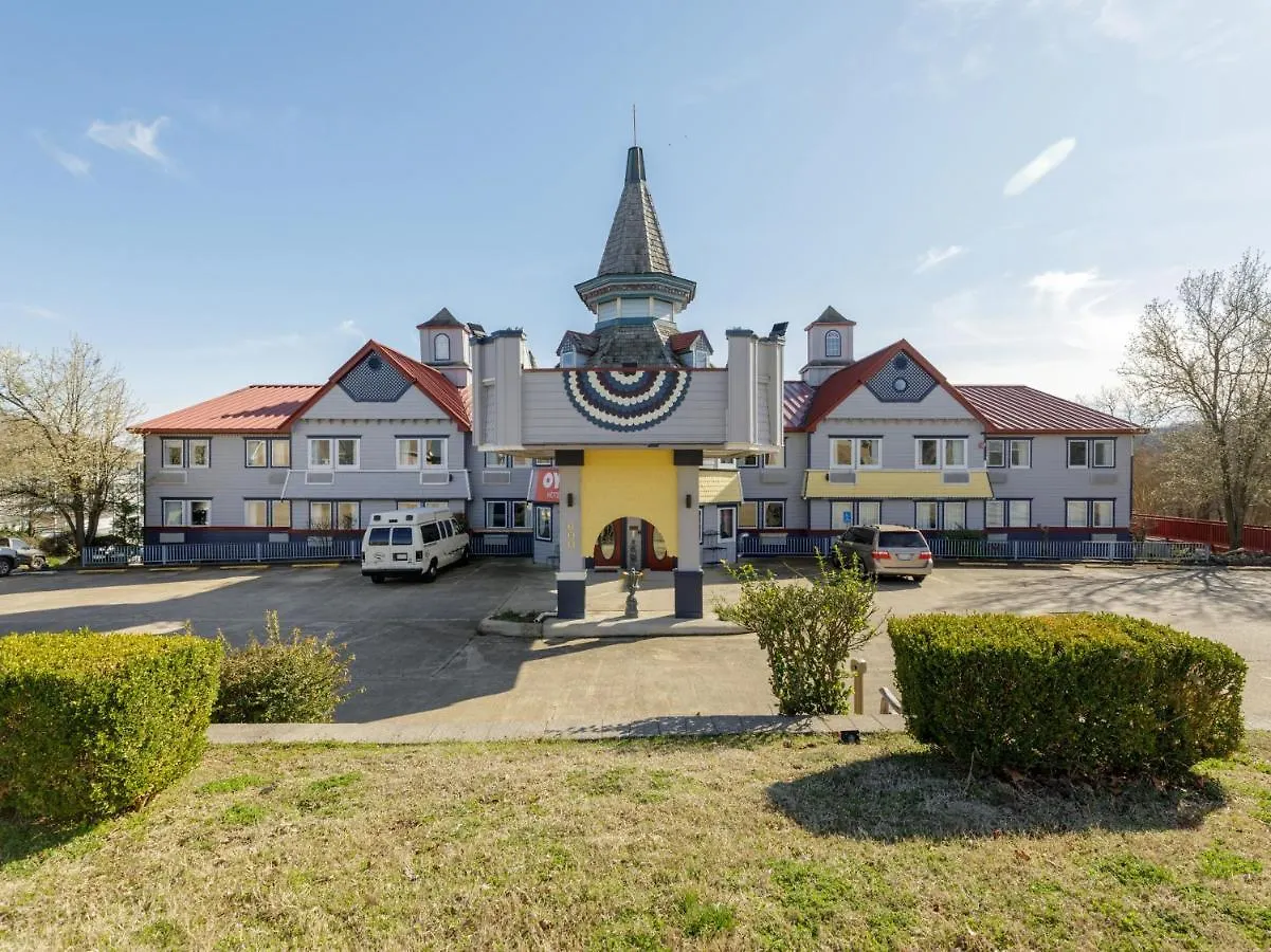 Oyo Victorian Palace Hotel
