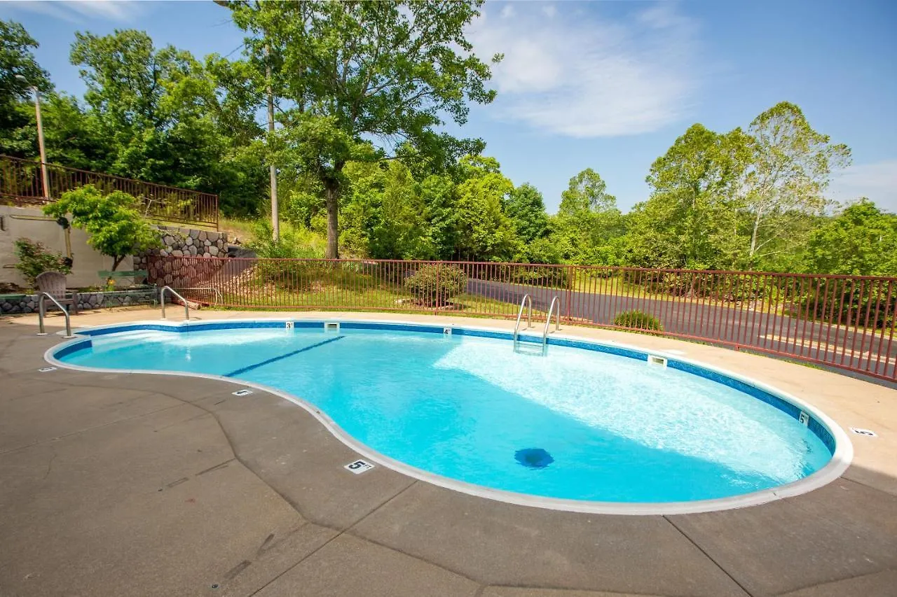 Rosebud 3* Branson