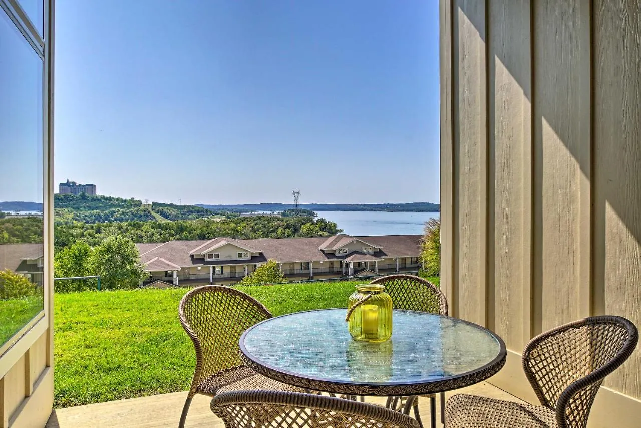 דירה With Table Rock Lake Views, Near Strip *