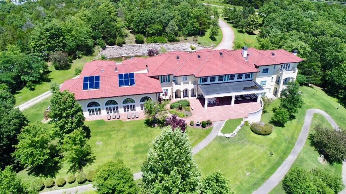17500sqft Private Estate Indoorpool Hottub Big Lakeview Tennis Court Theater Sdc Hébergement de vacances Branson