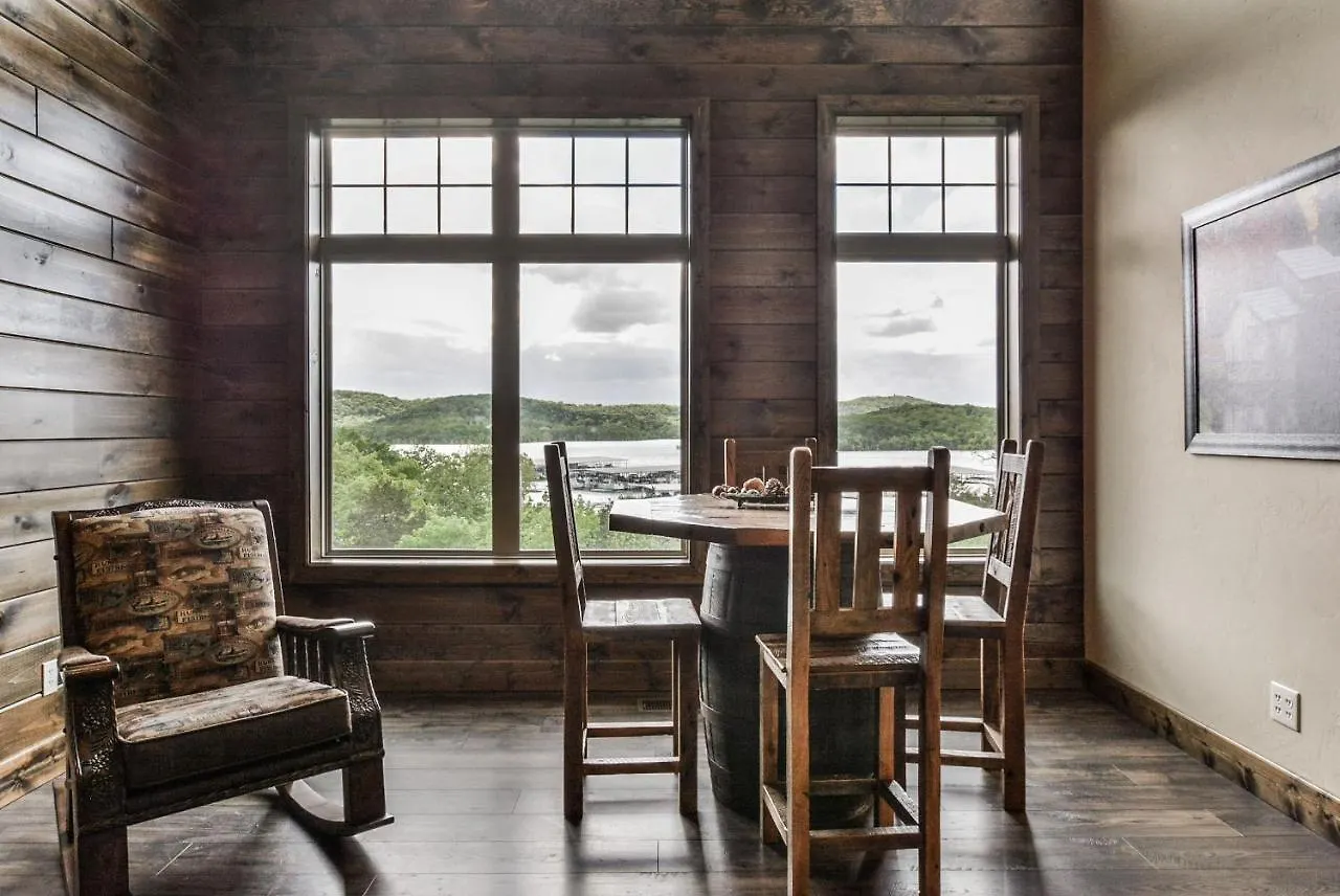Watermill 11 Bedroom * ブランソン