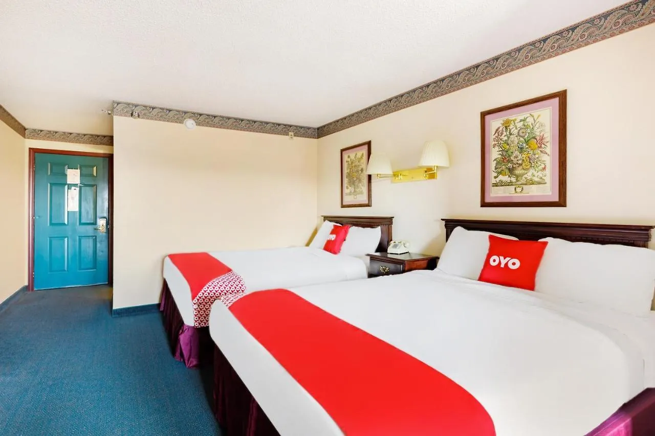 Hotel Oyo Hotel Branson Victorian Palace