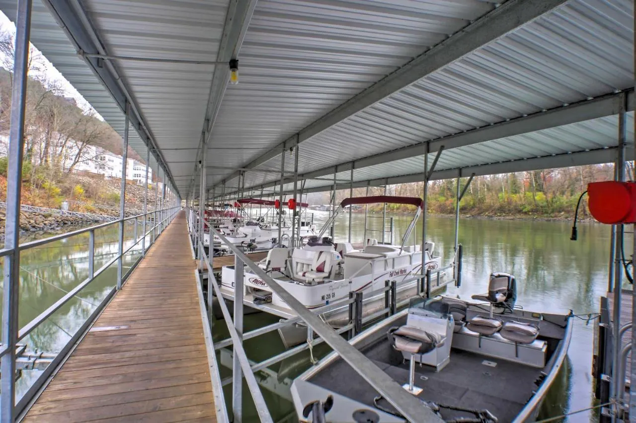 Daire Relaxing Retreat By Fall Creek Marina *