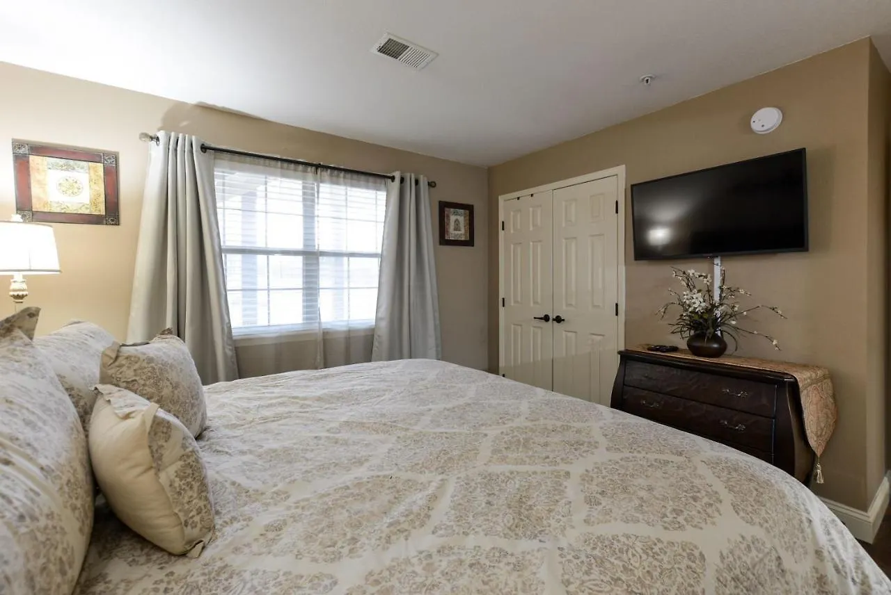 Aparthotel Luxury At Thousand Hills - Heart Of - Beautifully Remodeled - Spacious And Affordable Branson