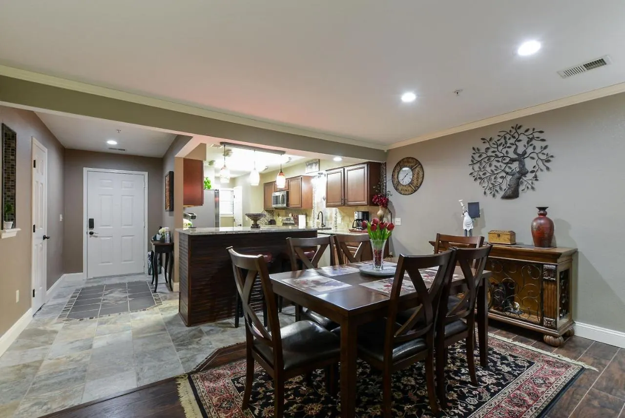 Apart Otel Luxury At Thousand Hills - Heart Of - Beautifully Remodeled - Spacious And Affordable *