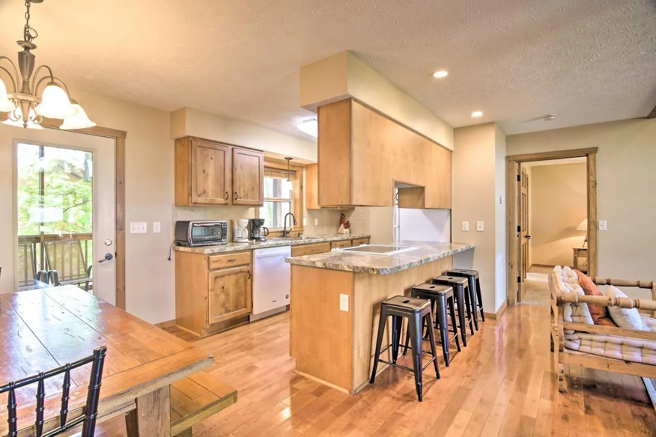Refined Near Silver Dollar City! Casa vacanze *