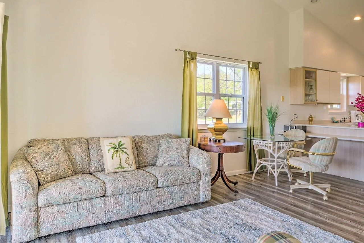 Cozy Retreat - 13 Mi To Silver Dollar *