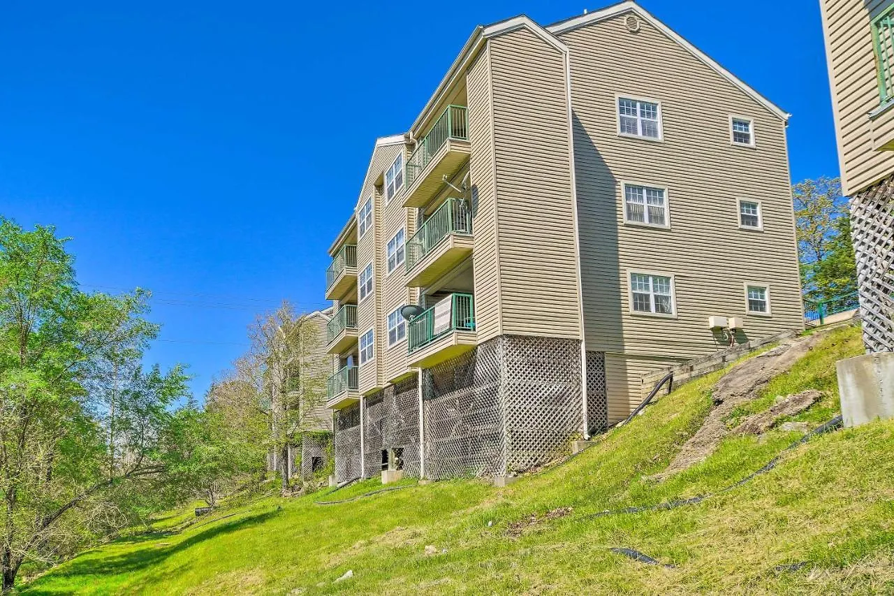 Daire Cozy Retreat - 13 Mi To Silver Dollar