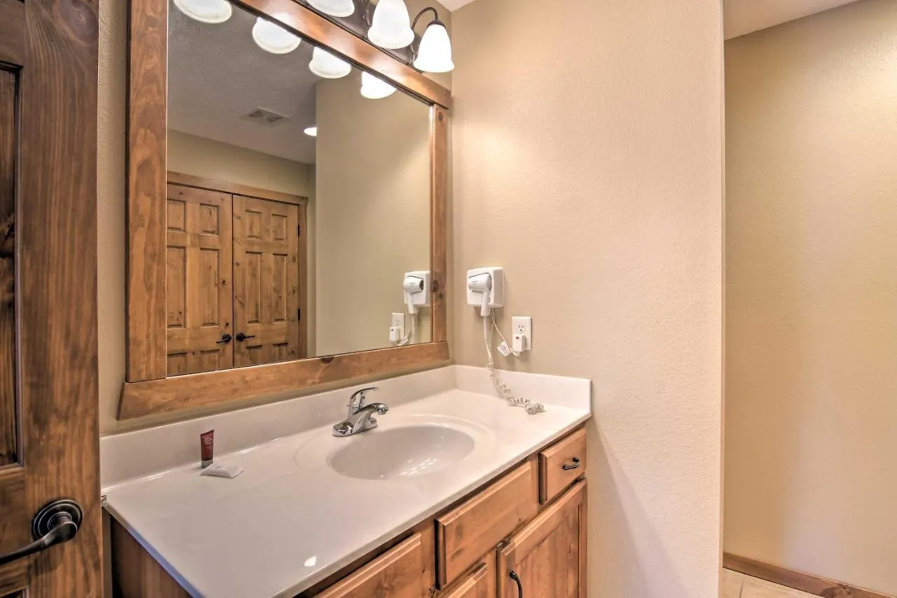 Refined Near Silver Dollar City! Casa vacanze Branson