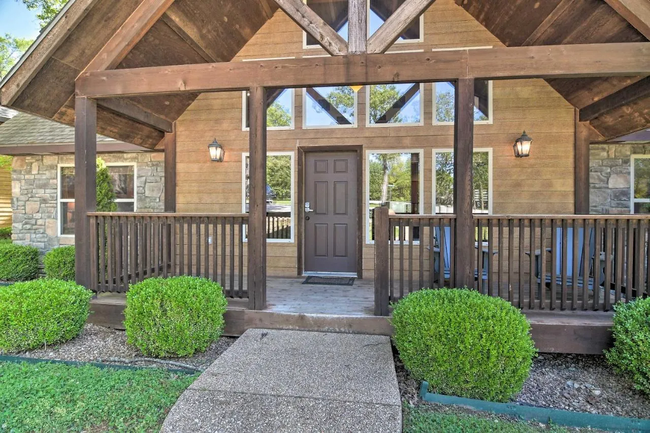 Casa vacanze Refined Near Silver Dollar City! Branson