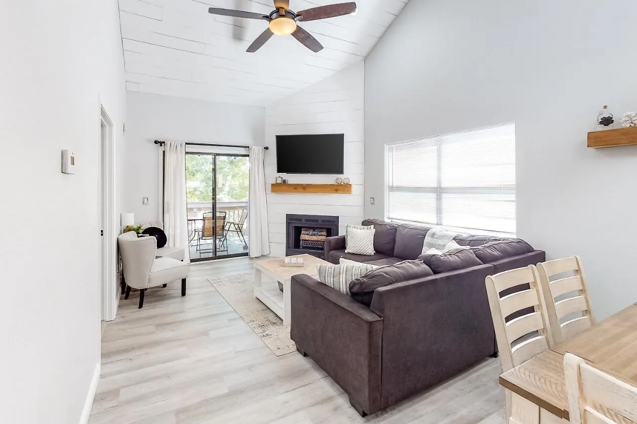 Semesterbostad Lofty Retreat & Paradise Pointe Branson