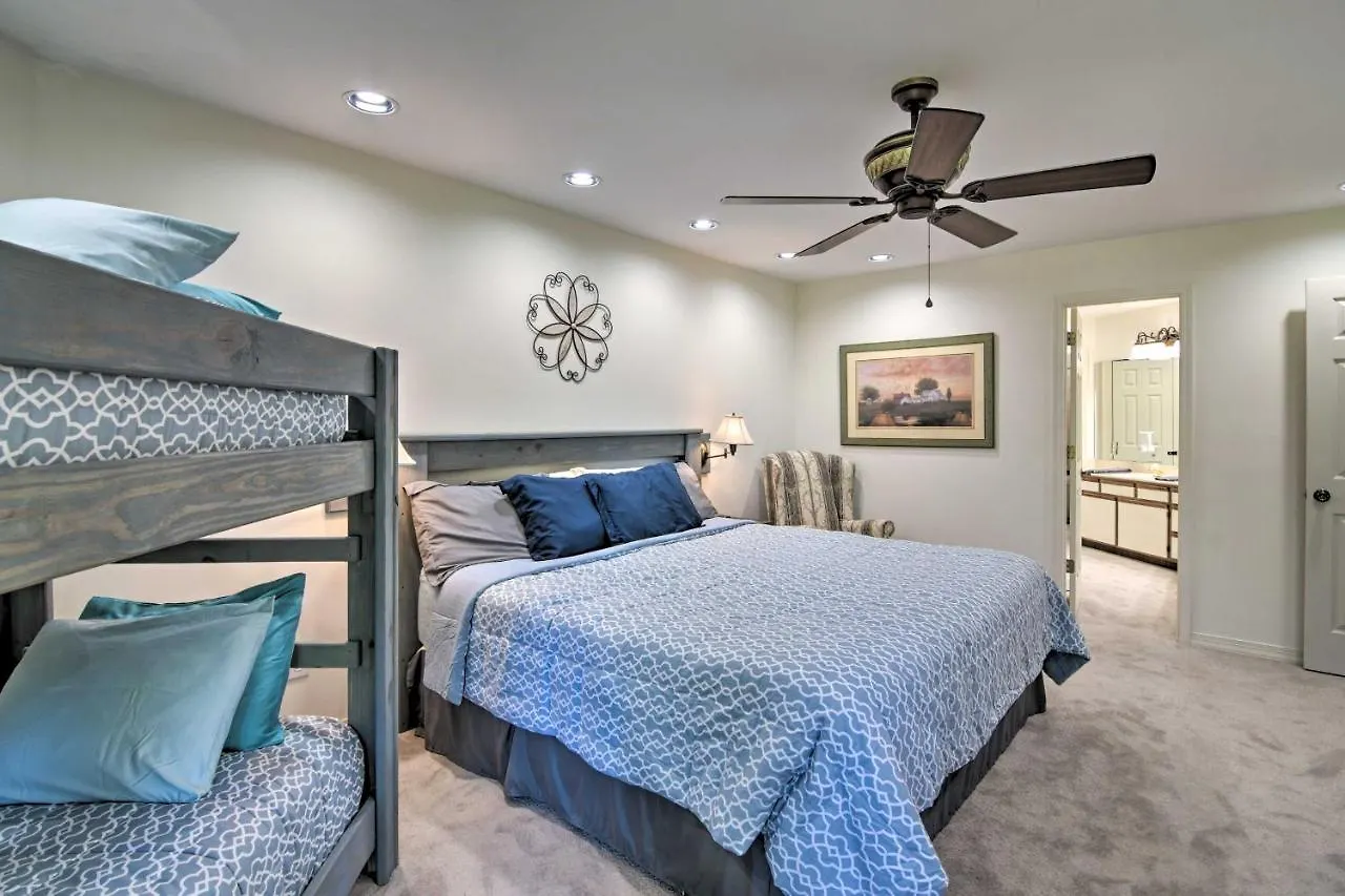 Appartamento Spacious 3 Mi To Table Rock Lake!
