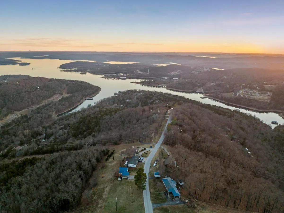 Paradise Point Branson