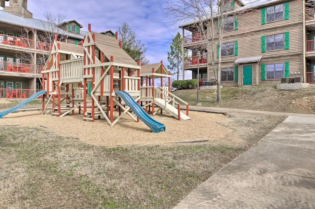 Daire With Scenic Patio And Pool Access Branson