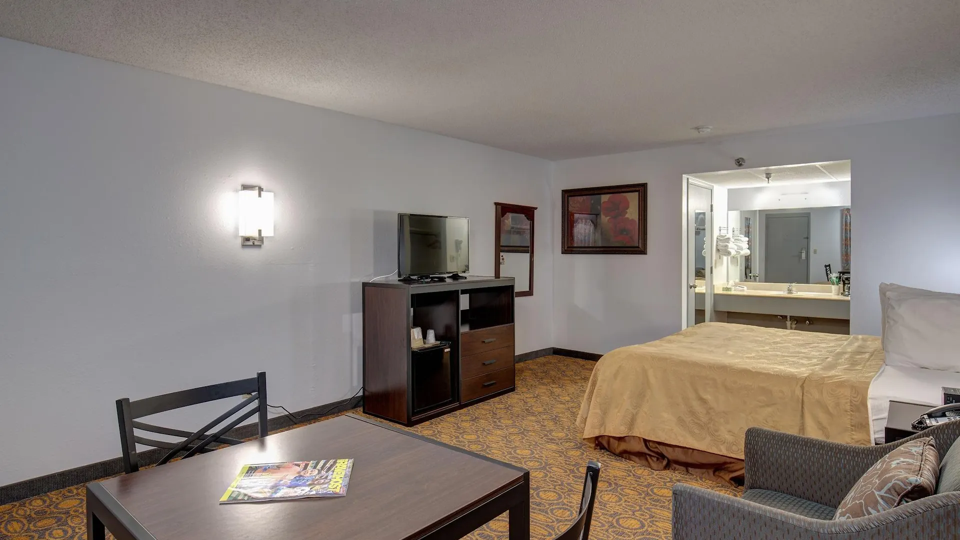 Howard Johnson By Wyndham Theatre District Branson