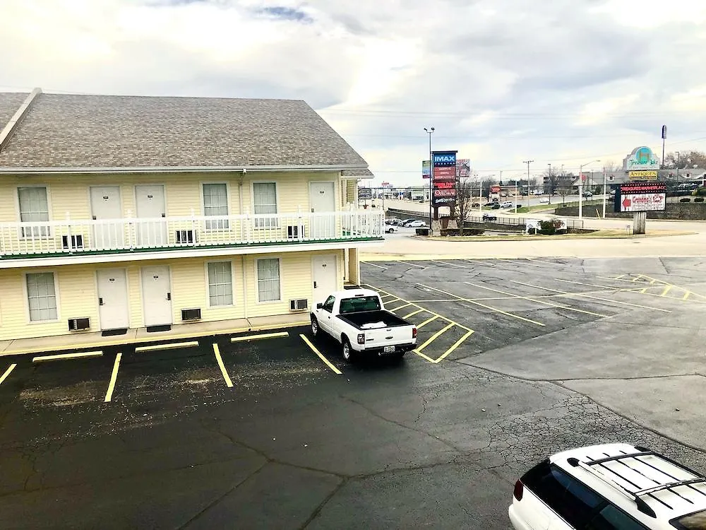 Honeysuckle & Conference Center Branson