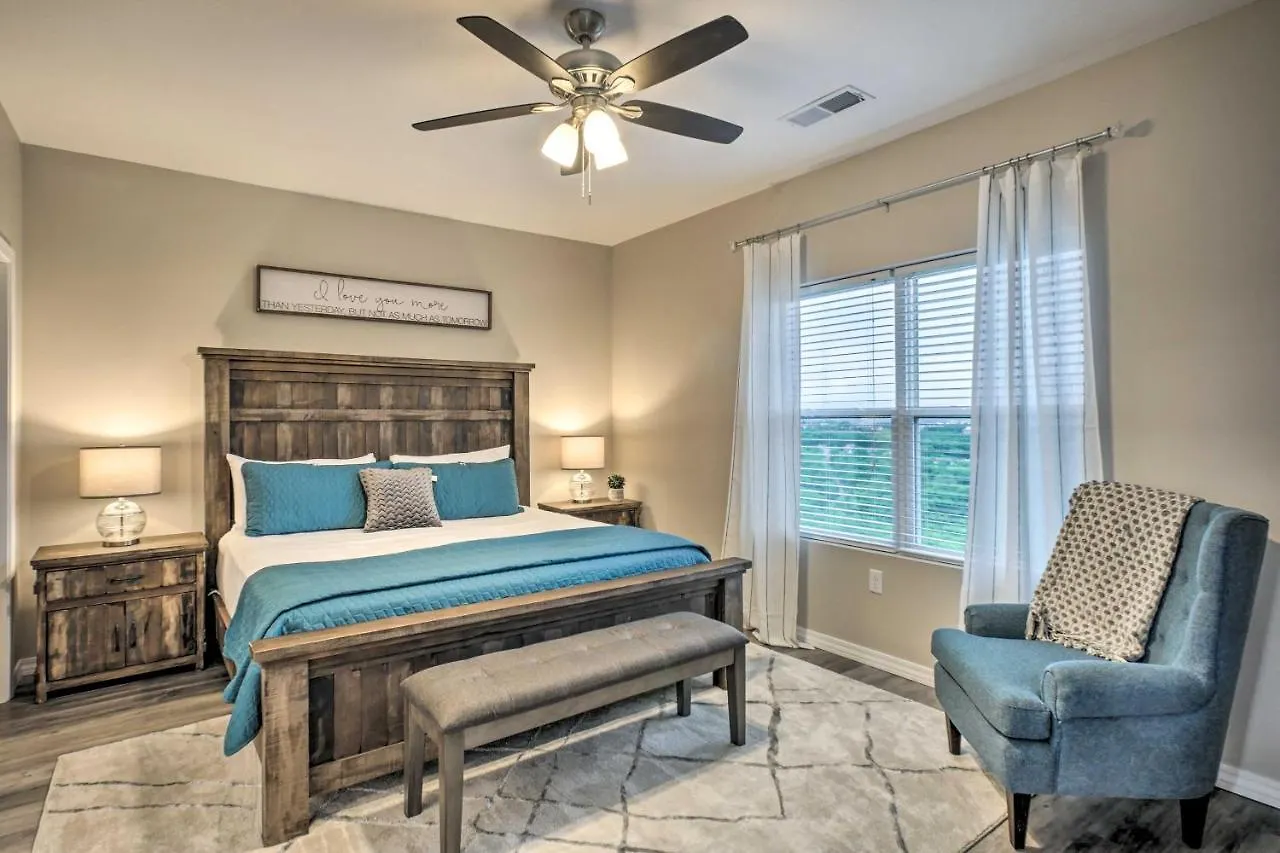 Chic Retreat About 4 Mi To Silver Dollar * בראנסון