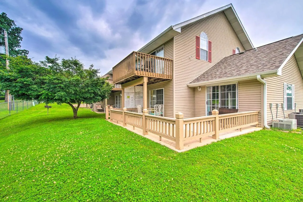 With Balcony - Hike, Boat And Explore! * Branson
