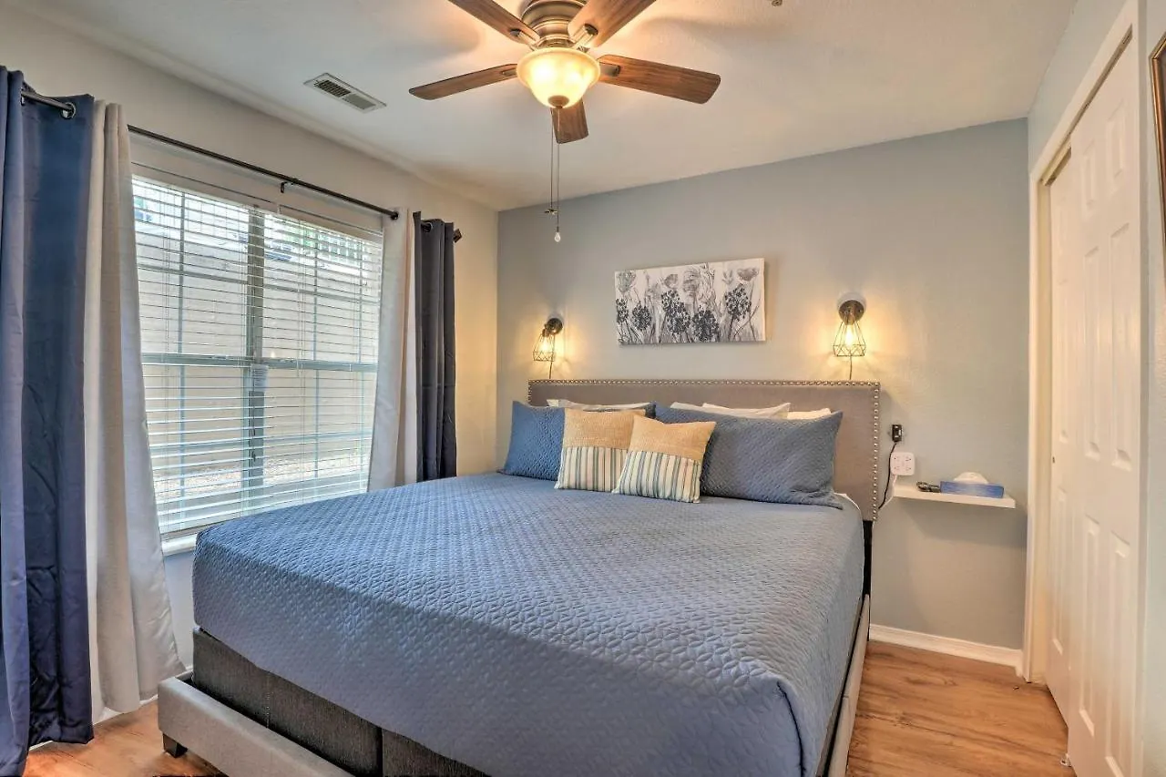 Sun-soaked Taneycomo With Furnished Patio * Branson