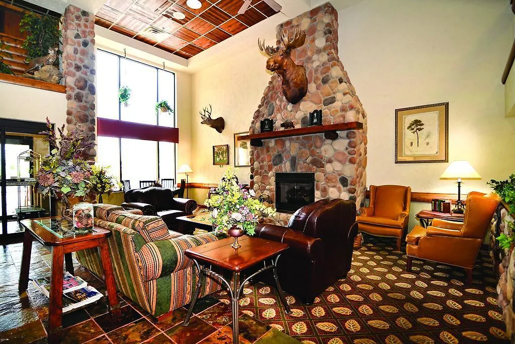 Comfort & Meadows Hotel