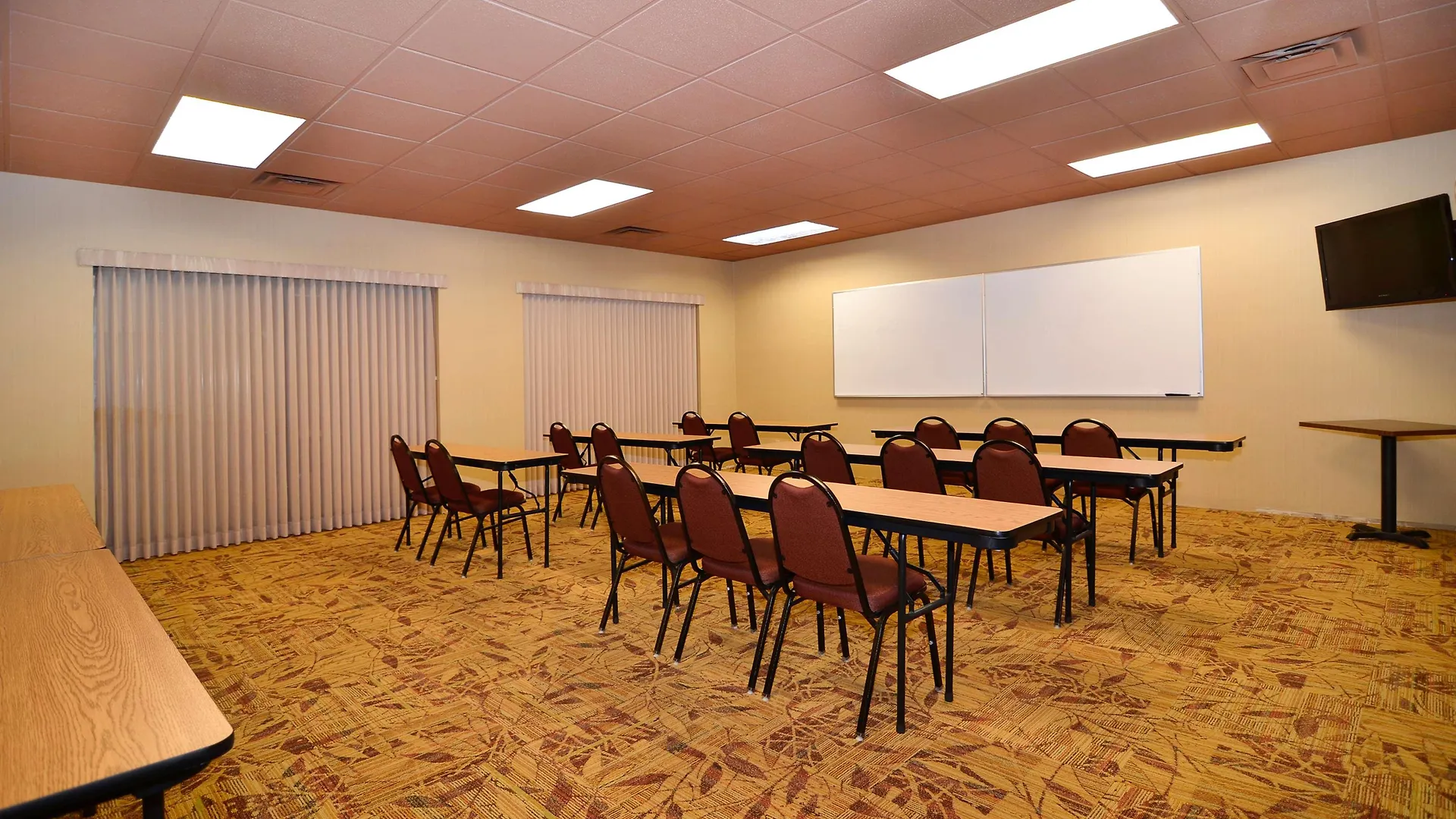 Western Branson Inn&conference Center Hotel 3*