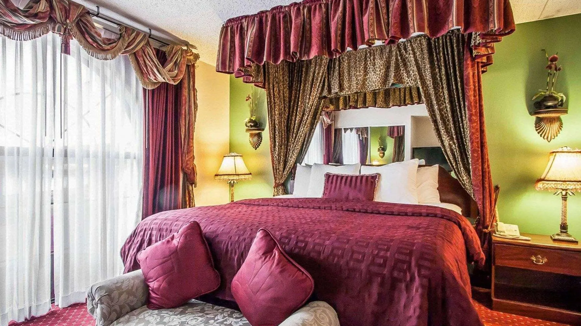 Clarion 3* Branson