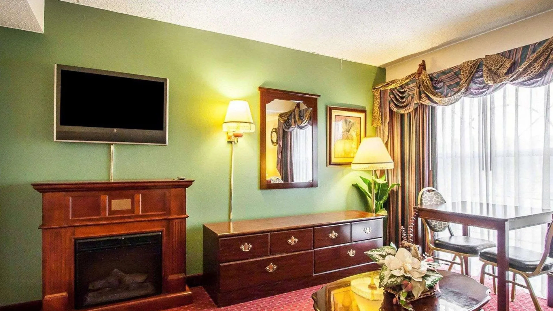 Clarion Hotel Branson