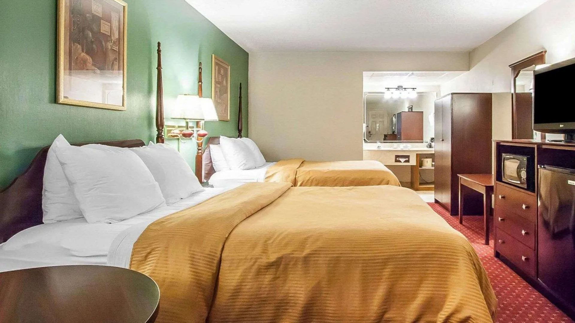 Hotel Clarion 3*