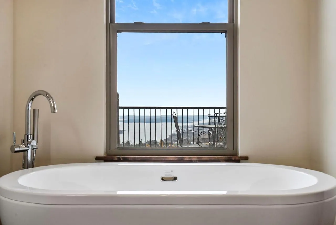 Luxe Gaming Paradise W Breathtaking Views Indoor Pool Close To Sdc Holiday home *