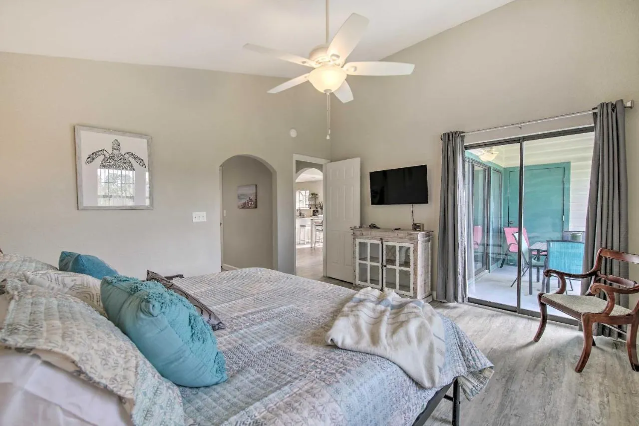 With Pool Access And Golf Course View! Branson