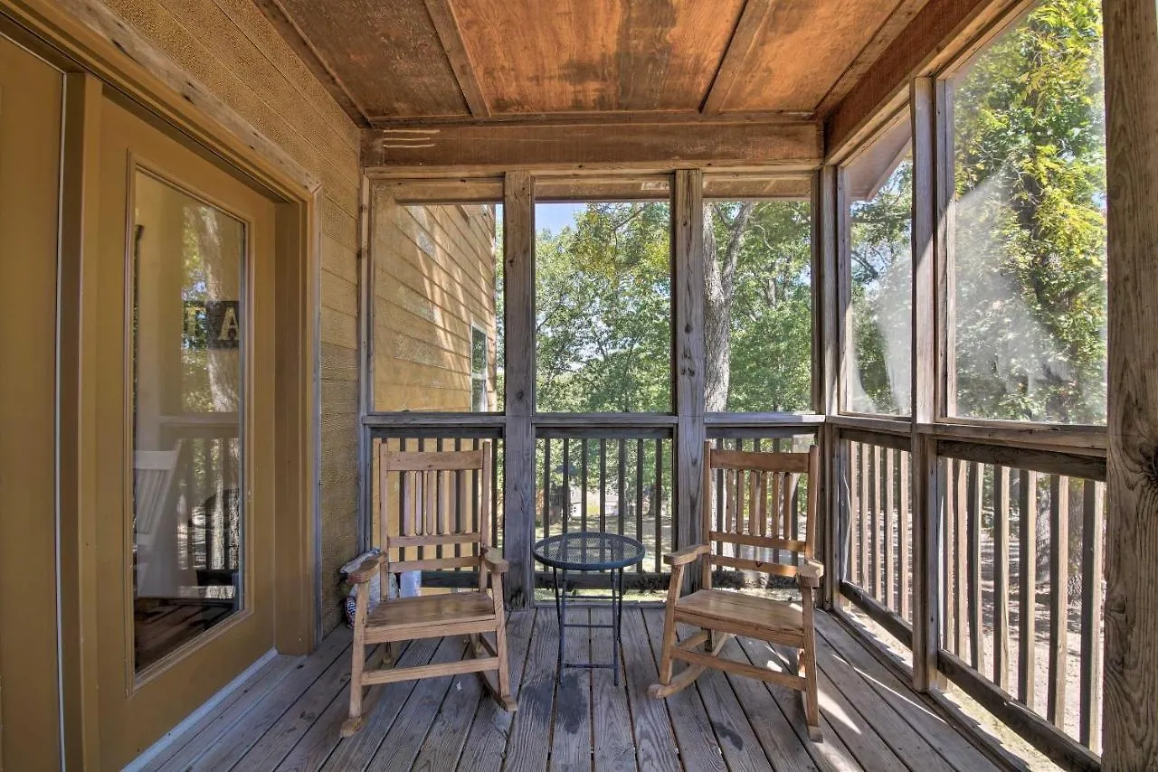 Cozy Rustic River Family Retreat Near Sdc! *