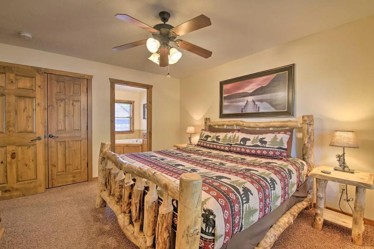 Tatil Evi Cozy Rustic River Family Retreat Near Sdc!