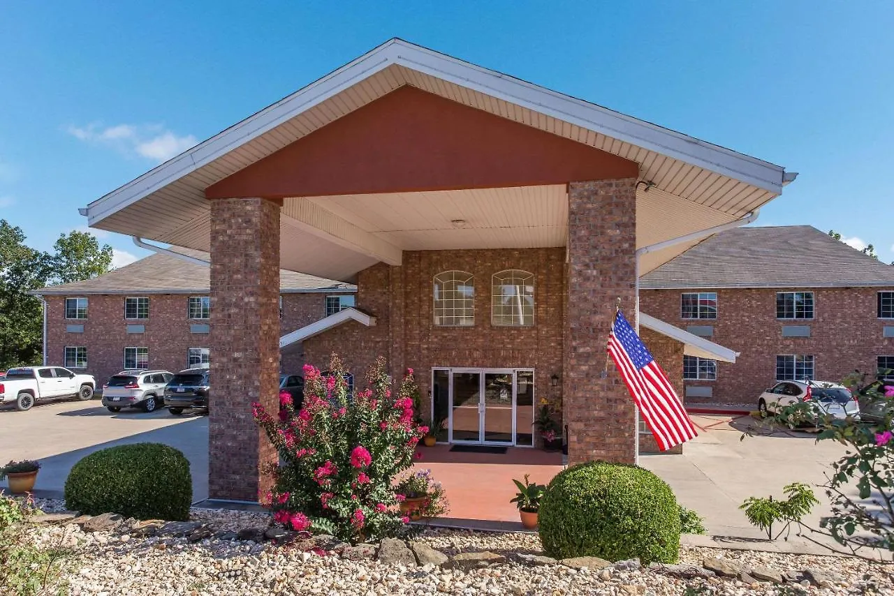 Rodeway Branson, Brick House Fogadó