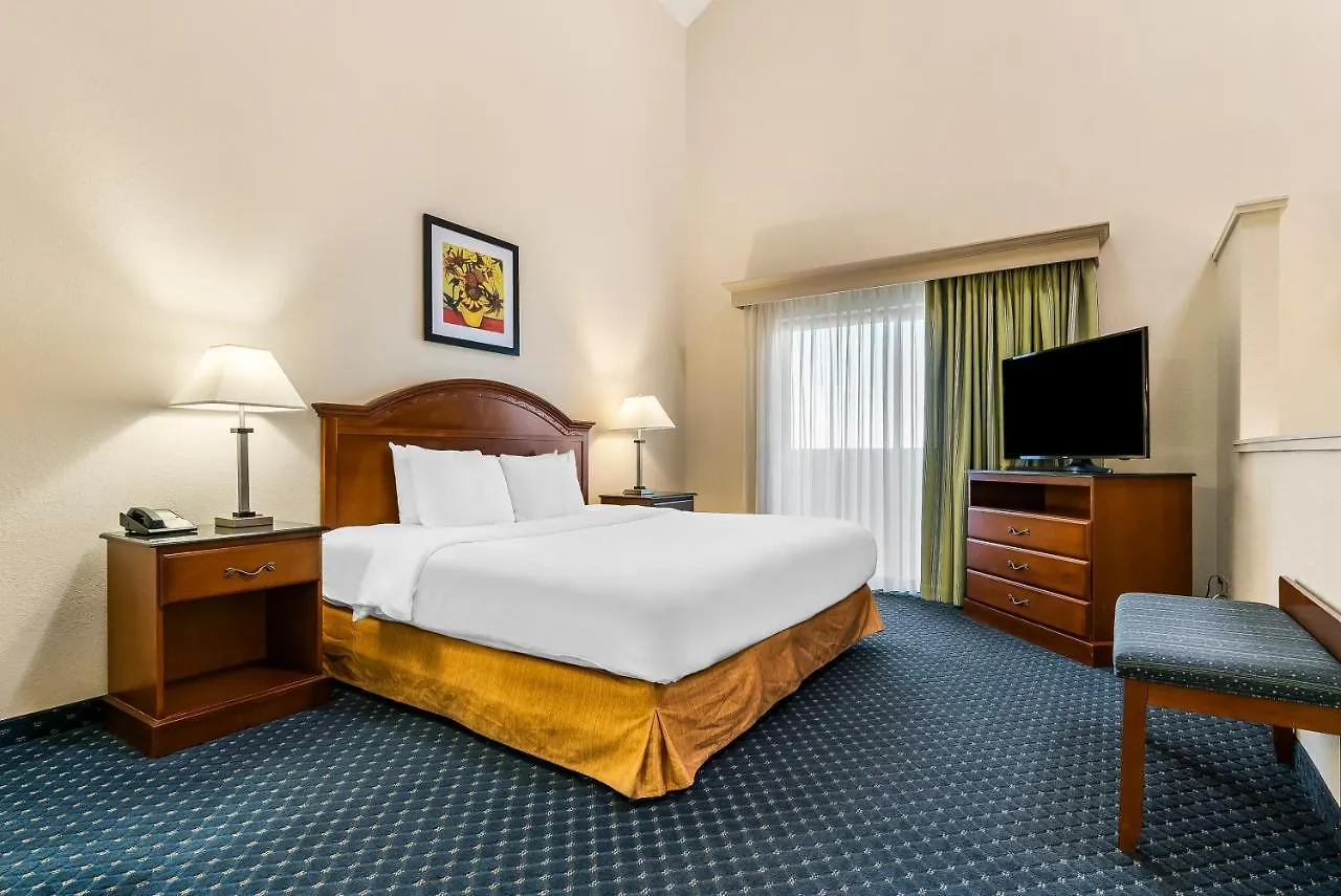 Thousand Hills Branson