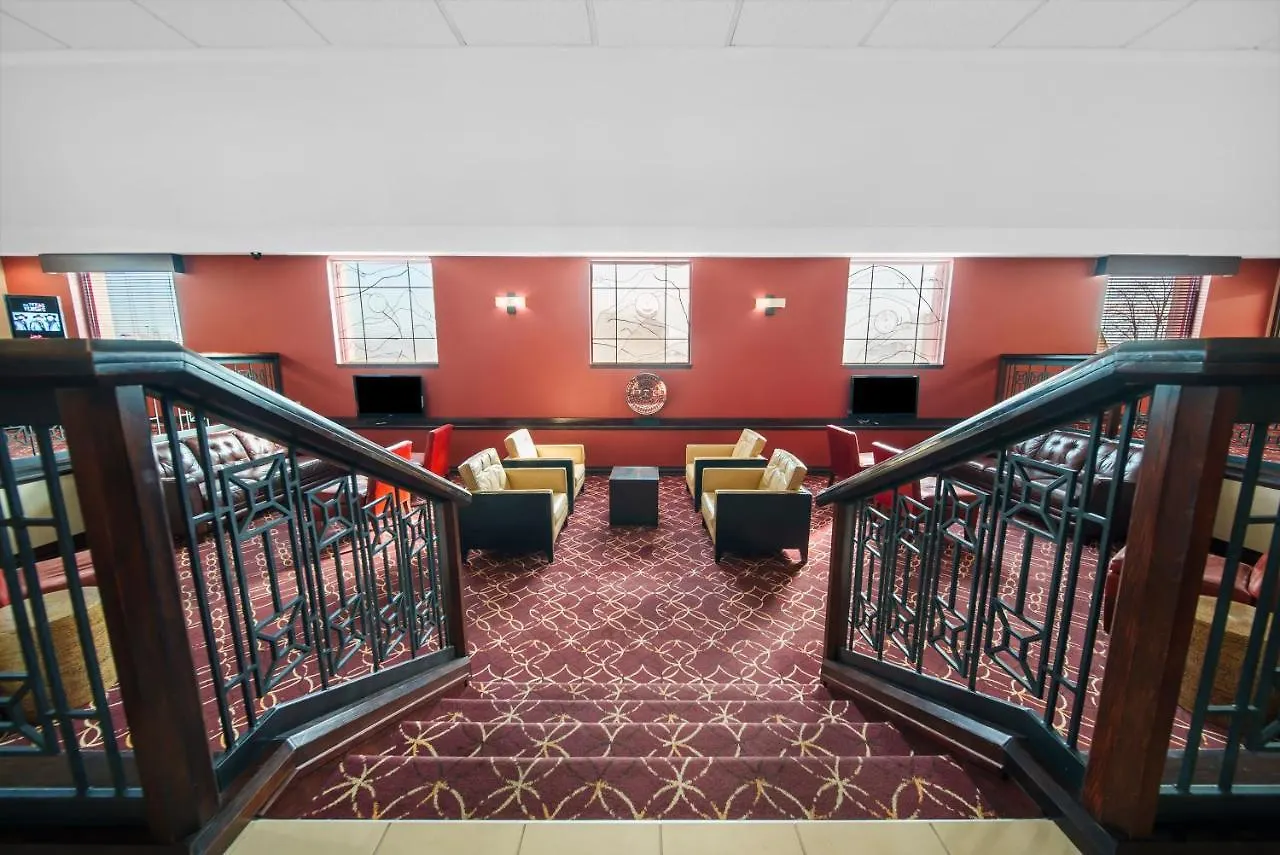 Hotel Thousand Hills Branson