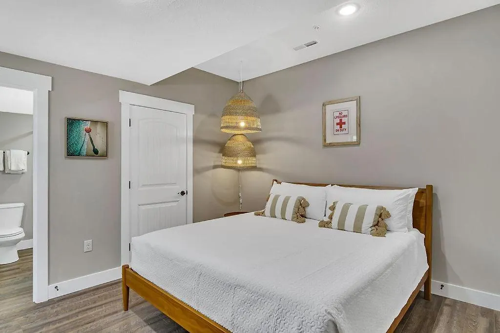 Modern Coastal * Branson