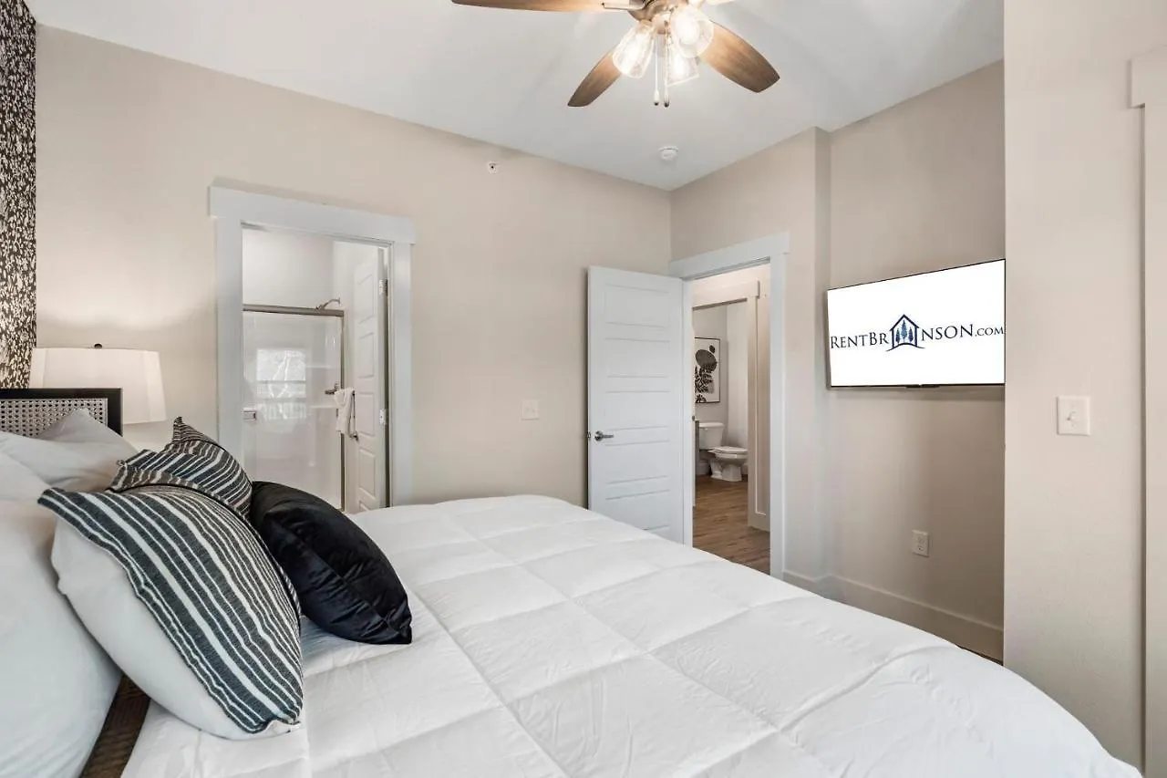 Holiday home Lakeshore Living