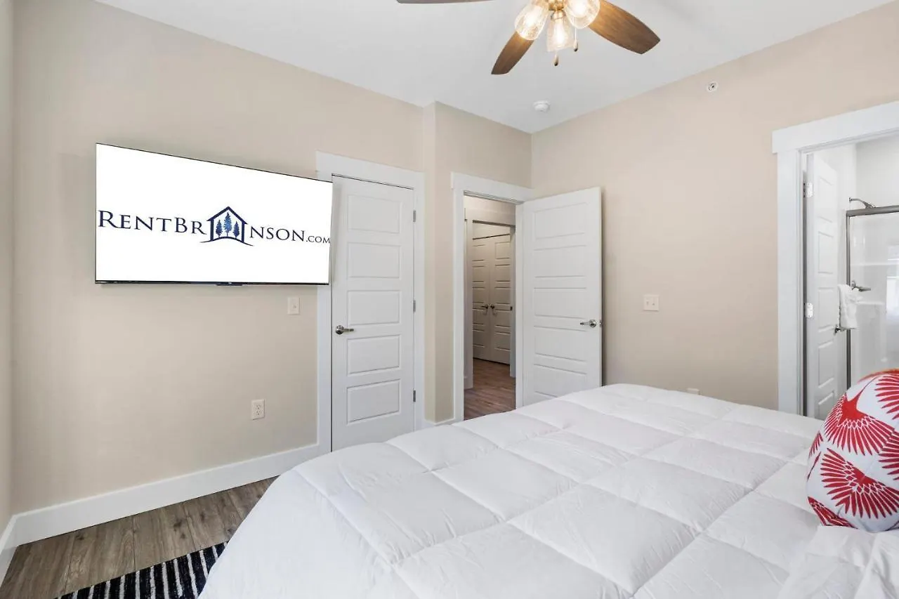 Holiday home Lakeshore Living Branson