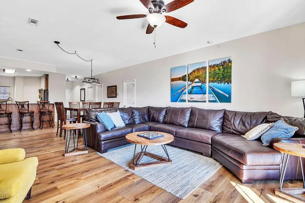 Rockwood Retreat * Branson