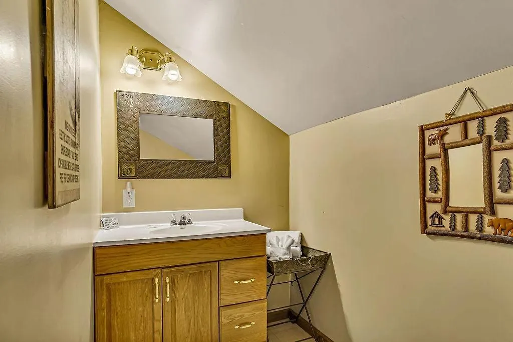 White Oak With Loft -- 116 Сasa de vacaciones *