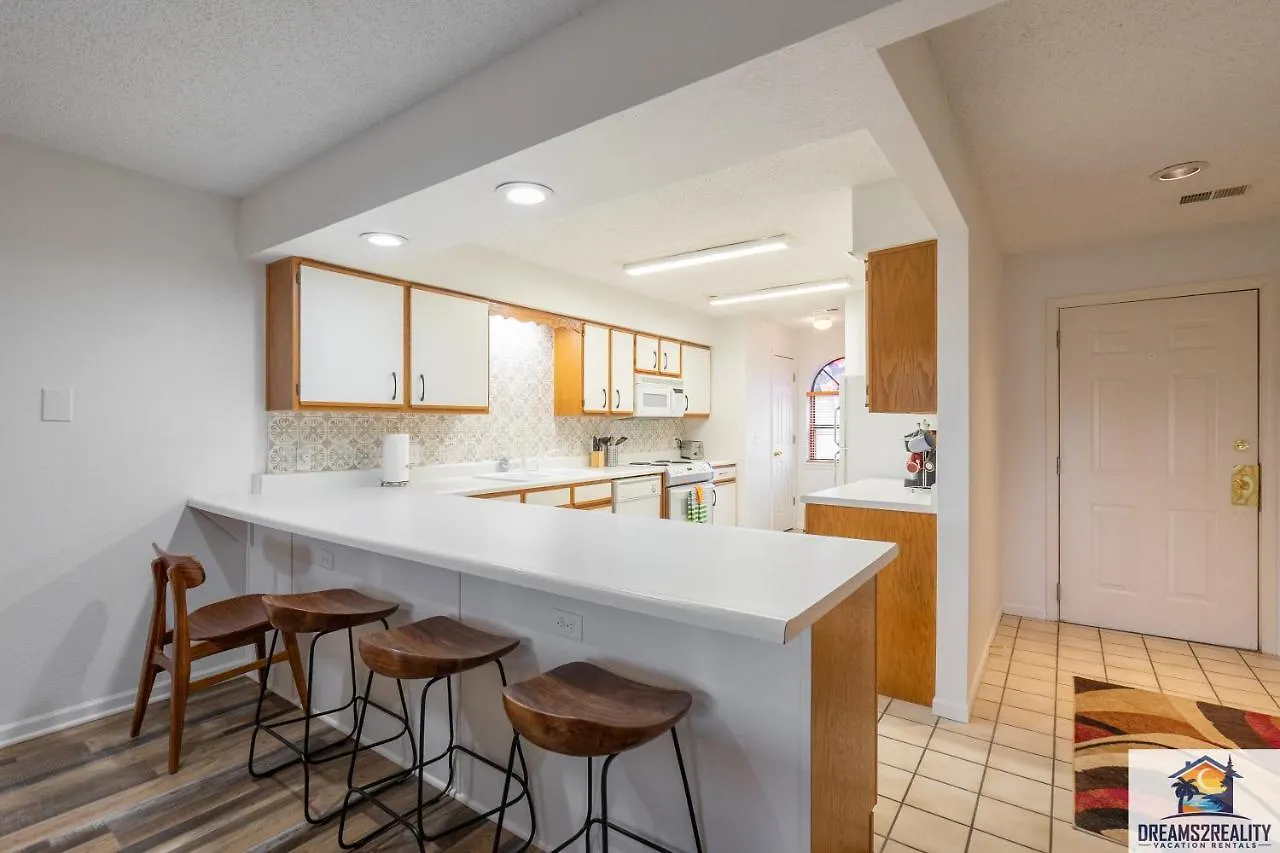 2br Walk-in - Near The 76 Strip - 2 Pools - Free Tickets Included - Fhd-8 Holiday home