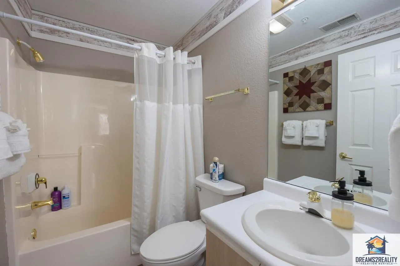 3br Updated Walk-in - Near The Strip - Free Tickets Included - Ch4-4 بيت للعطل برانسون
