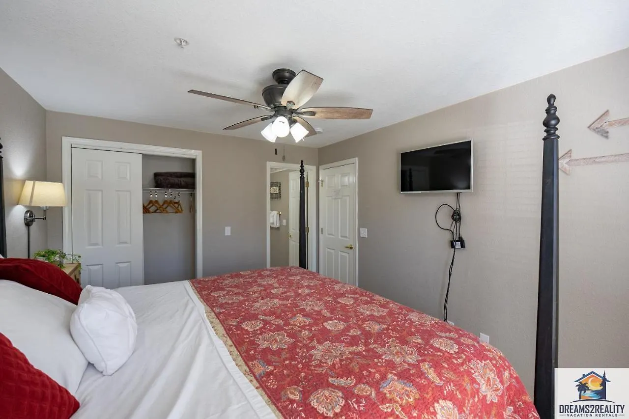 3br Updated Walk-in - Near The Strip - Free Tickets Included - Ch4-4 بيت للعطل