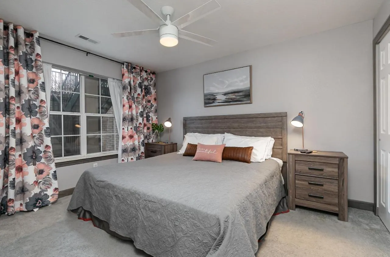 3br Updated - Family Games - Enclosed Patio - Free Tickets Included - Ch3-2 Holiday home