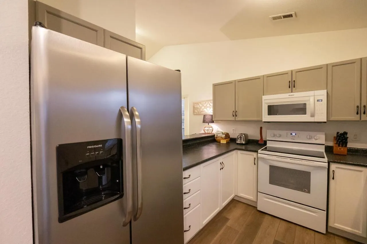 3br With Recliners - Location - Free Tickets Included - Fc39-2 بيت للعطل *